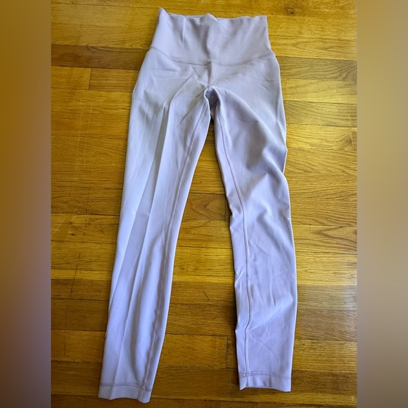 lululemon athletica Pants - Lululemon Athletica Lilac Leggings Size 4 25inch
